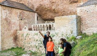 Monasterio