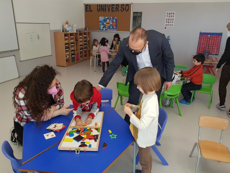 Felipe Faci, en el CEIP Katia Acín