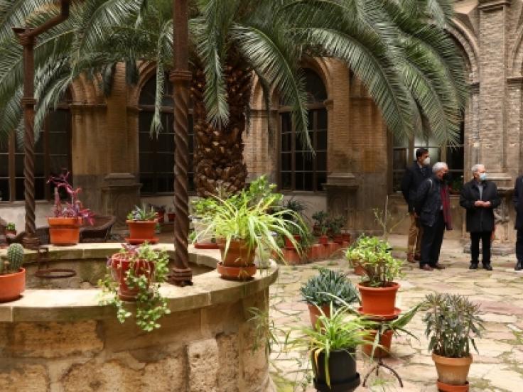 Javier Lambán visita el Real Seminario de San Carlos