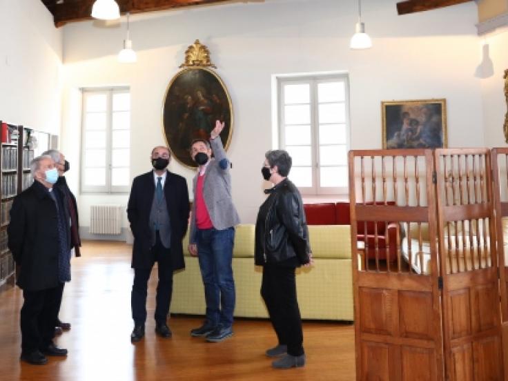 Javier Lambán visita el Real Seminario de San Carlos