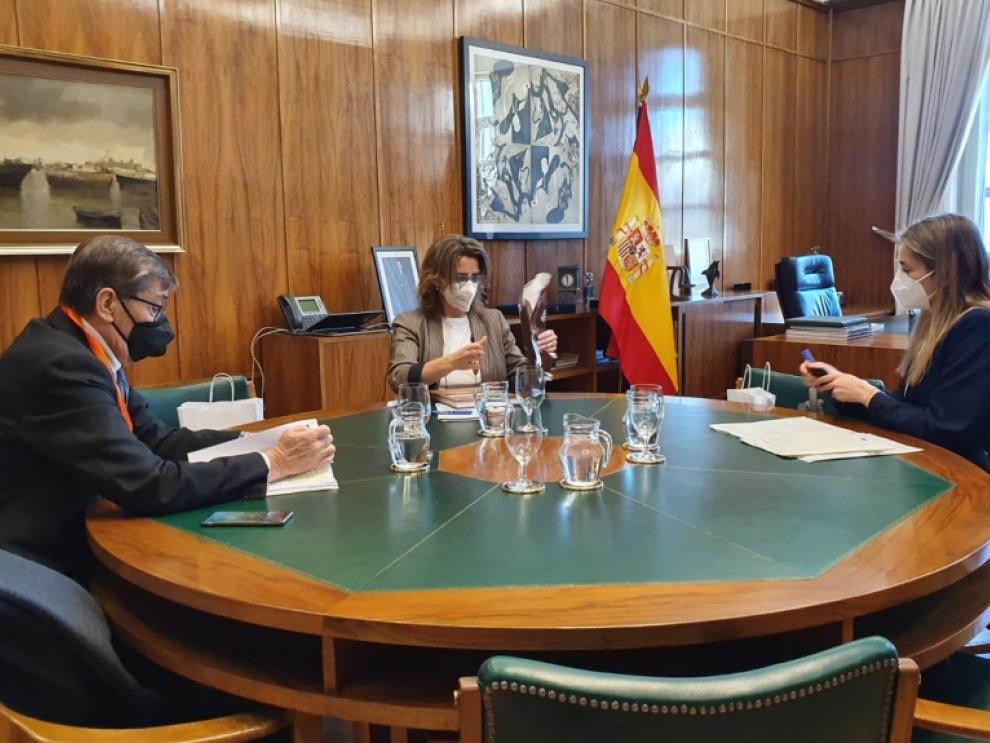 aliaga 1